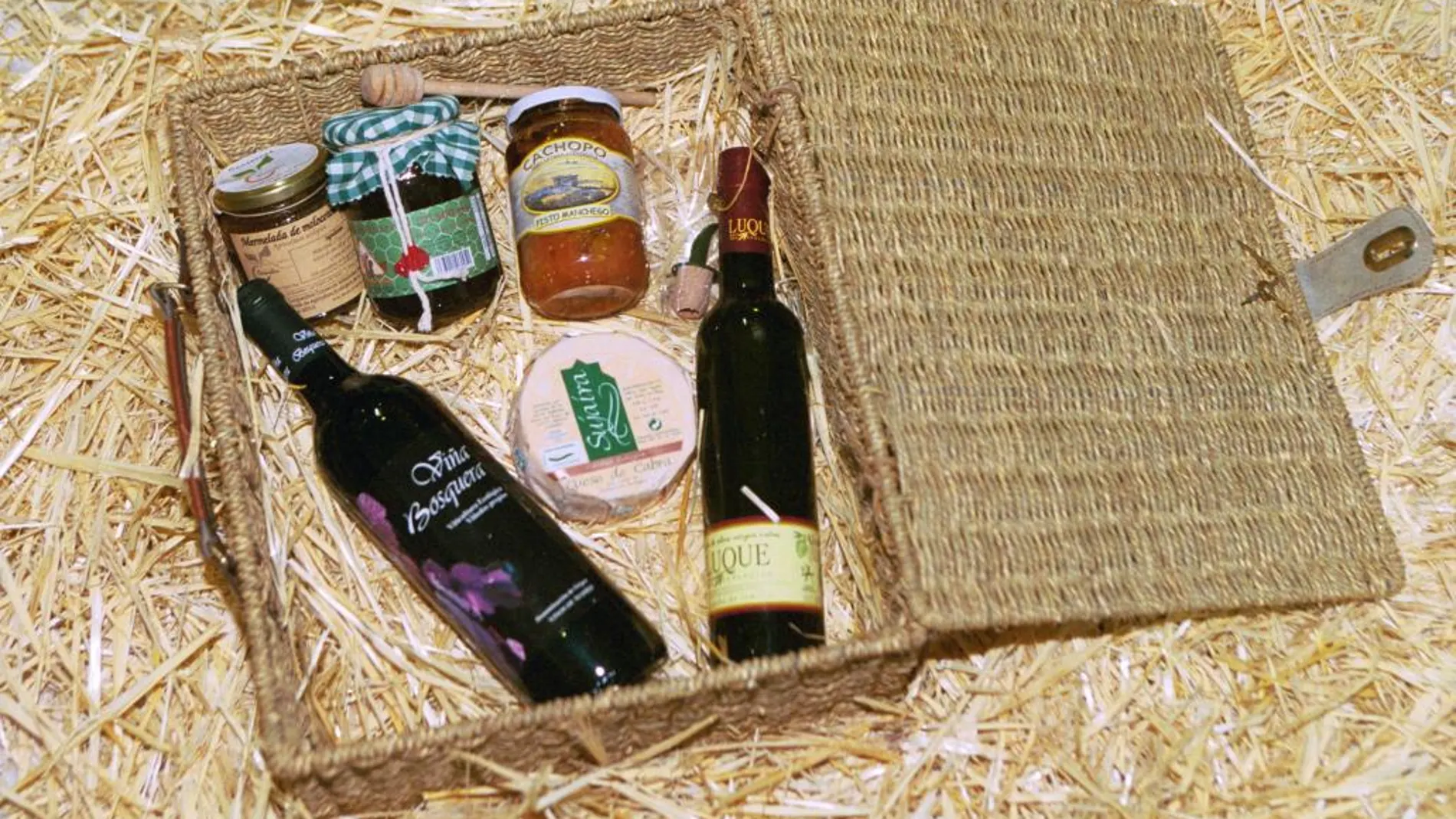 Imagen de archivo de una cesta de Navidad