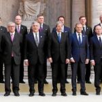 Los líderes de la Unión Europea posaron para la foto de familia en el mismo lugar donde lo hicieron los fundadores hace 60 años, en el Palacio de los Conservadores, en Roma