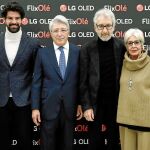 De izda. a dcha., Natalia de Molina, Miguel Ángel Muñoz, Enrique Cerezo, José Sacristán, Concha Velasco y Santiago Segura