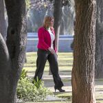 Susana Díaz, ayer, en los jardines de San Telmo en Sevilla
