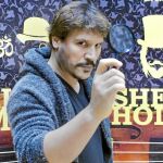 El intérprete Sergio Peris-Mencheta dará voz al famoso detective en la ficción sonora de RNE