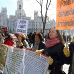 Las asociaciones de bebés robados andaluzas participaron en Madrid en la protesta celebrada en enero / Foto: LA RAZÓN