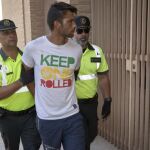 El conductor del turismo fue detenido por la Guardia Civil
