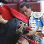 Iván Fandiño durante su faena en una de las corridas de la última Feria de San Isidro