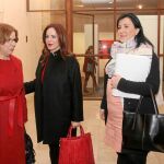 La presidenta de las Cortes, Silvia Clemente, junto a la vicepresidenta, Ana Sánchez, y Mercedes Sánchez