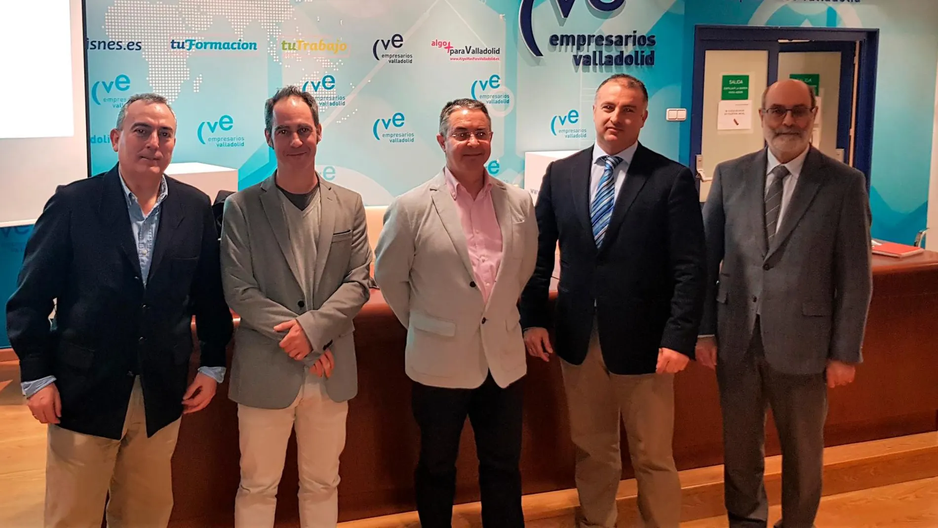 Ponentes de la jornada entre los que se encuentran José Miguel Rodríguez, Borja Frutos, Eduardo Torroja y Francisco López-Lara--