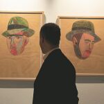 «Voss» (izquierda) y «Télémaque», dos de las 30 piezas que componen la exposición de Arroyo
