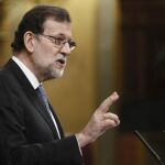 El presidente del Gobierno, Mariano Rajoy, durante su intervención ante el pleno del Congreso donde expone las conclusiones del último Consejo Europeo