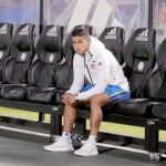 James Rodríguez, en el banquillo en el último partido que jugó Colombia, ante Paraguay