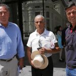 Los directores de la escuela taurina Marcial Lalanda, a su entrada ayer a la reunión con la edil de Cultura
