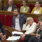 El presidente del PPC, Xavier García Albiol, defiende la posición de su grupo ante la ley del referéndum, esta tarde en el Parlament.