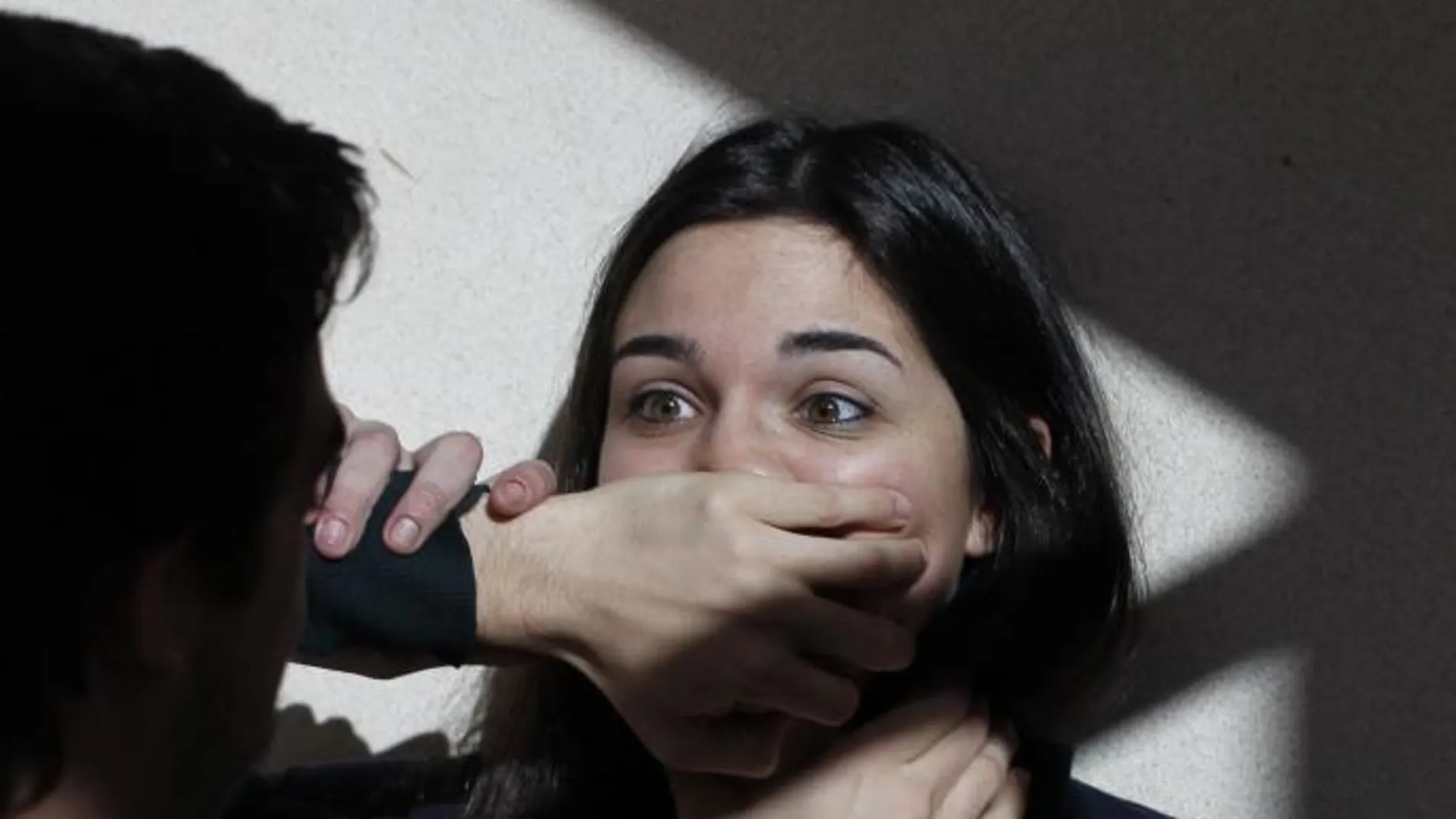 Más del 80% de los adolescentes conocen casos de maltrato en su entorno