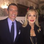 En el homenaje a Diane Vreeland, junto a su nieto Alexander