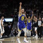 Curry metió 25 puntos pero su equipo perdió