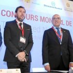 El presidente del concurso, Baudouin Havaux, junto al alcalde de Valladolid, Óscar Puente; y el presidente de la Diputación provincial, Jesús Julio Carnero