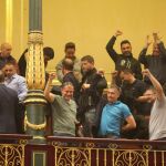 Los estibadores celebran el rechazo del decreto ley