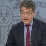 El ministro de Energía, Álvaro Nadal, comparece tras el Consejo de Ministros.