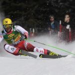 Espectacular imagen de Max Franz durante la prueba celebrada en Lake Louise