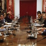 El ministro de Energía, Turismo y Agenda Digital, Álvaro Nadal, durante la reunión con los representantes de todos los grupos parlamentarios