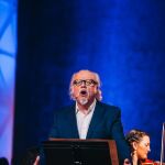 Juan Echanove: «La productora no sabe hacer las cosas bien»