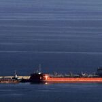 Imagen del mercante ruso en el puerto de Barcelona.