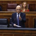 El ministro de Hacienda, Cristóbal Montoro, en el Congreso de los Diputados