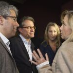 El exconseller y portavoz de PDeCat en el congreso, Francesc Homs (i), junto al expresidente de la Generalitat Artur Mas (2i), la exconsellera Joana Ortega (d) y la consellera Neus Munté (2d)