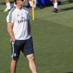 El entrenador del Real Madrid, Julen Lopetegui, durante el entrenamiento realizado hoy en las instalaciones de Valdebebas / Foto: EFE/Fernando Alvarado