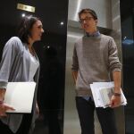 Irene Montero e Íñigo Errejón, durante la rueda de prensa posterior a la reunión de la Junta de Portavoces celebrada hoy en la Cámara Baja.