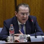 Emilio de Llera, consejero de Justicia, en el Parlamento