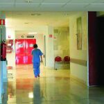 Sindicatos denuncian los efectos de la escasa sustitución durante los meses veraniegos