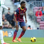 Alex Song, en un partido de la temporada 2013-14