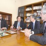 Sáez Aguado en el encuentro mantenido con José Luis Rivas, Sánchez Cabrera y Hernández Herrero