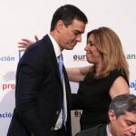 Los aspirantes a la Secretaría General del PSOE, Susana Díaz y Pedro Sánchez