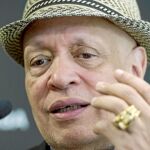 Walter Mosley ayer al saber que era el galardonado con el Premio RBA de Novela Negra. Foto: Miquel González/shooting