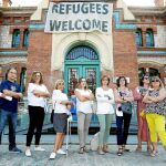 De izq. a dcha., Pedro Hornedo (Plataforma en defensa de la Escuela Municipal de Remo); Pepa Riaza y Concha Pérez (Asoc. de Vecinos de Usera; Olga Valle (Madrid Lo Vale); Almudena Díaz y Belén Arsuaga (Chamberí Se Defiende); Begoña Sebastián (Plataforma Barrio Lavapiés) y Herminia Mena (Asoc. de Vecinos de La Latina)