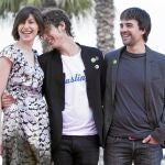 Jorge Naranjo, director de «Casting», (centro), junto a dos de los actores