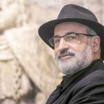 Con sombrero, pero al descubierto. Aramburu habla con sinceridad del terrorismo
