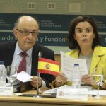 Montoro estudia nuevas deducciones en el IRPF a partir de 2018