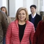Elena Valenciano a su llegada a Alcalá de los Gazules (Cádiz)