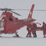 Momento de la evacuación de Lara Gut tras su lesión en los entrenamientos