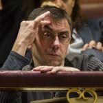 Juan Carlos Monedero, fundador e ideólogo de Podemos, durante el debate de investidura