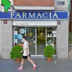 El suceso ocurrió sobre las 18:15 horas en la farmacia situada en la calle Puerto Alto, 3, en Puente de Vallecas