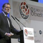 El presidente del Gobierno en funciones, Mariano Rajoy, durante su intervención en la inauguración del Foro Exceltur de liderazgo turístico celebrado hoy en el recinto ferial de IFEMA.
