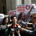La presidenta del Sindicato de Estudiantes, ayer, a las puertas del Congreso