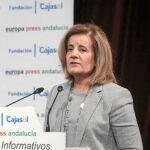 La ministra de Empleo, Fátima Báñez, en los desayunos informativos de Ep