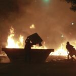 Los distintivos podrán ser utilizados en situaciones en que se produzcan hechos violentos que requieran la intervención de las Fuerzas de Seguridad