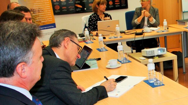 La Junta Directiva de Vitartis se reúne bajo la presidencia de Beatriz Escudero
