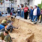 En la imagen, una fosa común localizada en Cataluña