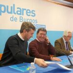 Javier Lacalle y César Rico durante la directiva provincial del PP de Burgos.
